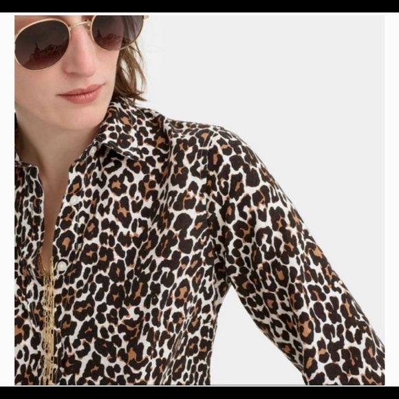 Linen Blend Leopard Print Button Up - Picture 2 of 9